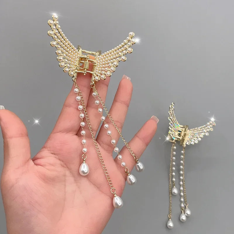 New Fashion Light Luxury Women Elegant Butterfly Pearl Tassel Hair Clips back spoon shark clip hair accessories